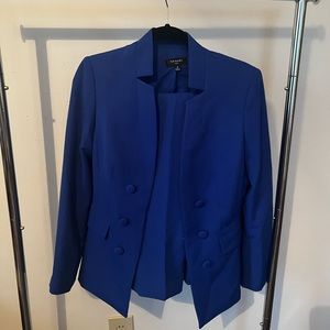 Tahari New With Tags Blue Suit